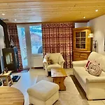 72 05 Charming Duplex 4 Pax Gryon