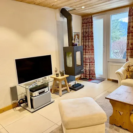 72 05 Charming Duplex 4 Pax * Gryon