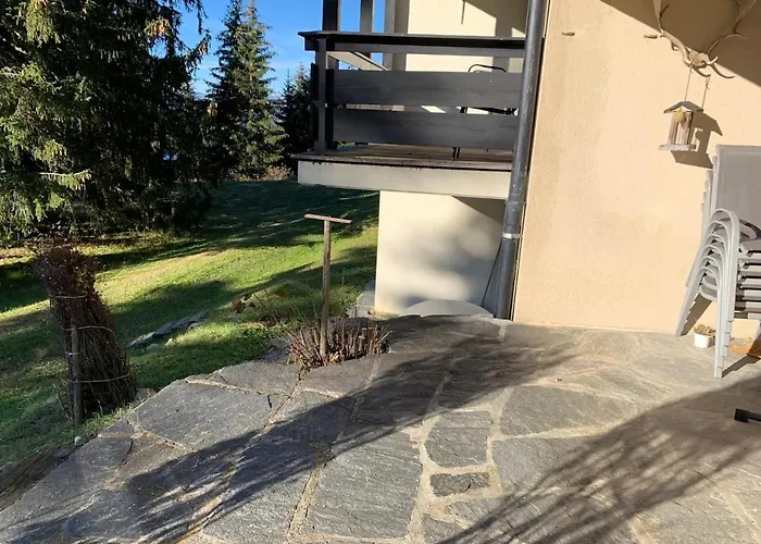 72 05 Charming Duplex 4 Pax شقة *