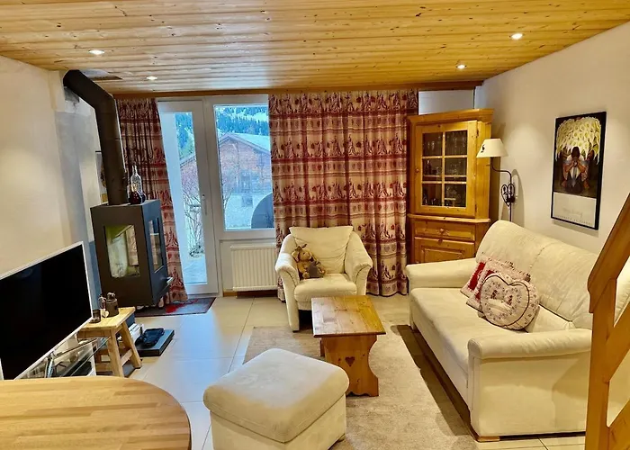 72 05 Charming Duplex 4 Pax غريون