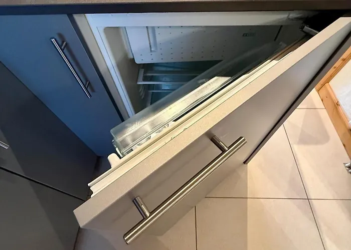 72 05 Charming Duplex 4 Pax شقة